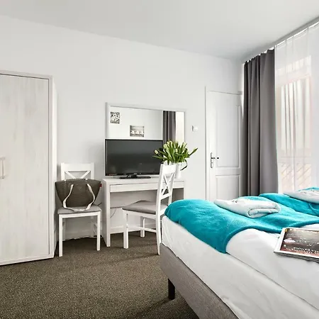 Julia Kompleks wypoczynkowy 3*